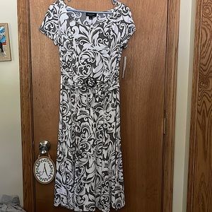 Gray and white Patterned Perceptions Dress